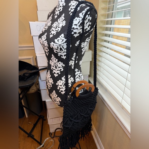 Danielle Nicole Black Crochet Crossbody Bag - Picture 2 of 7